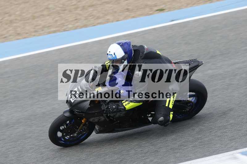 /02 28.-31.01.2025 Moto Center Thun Jerez/gruen-green/46